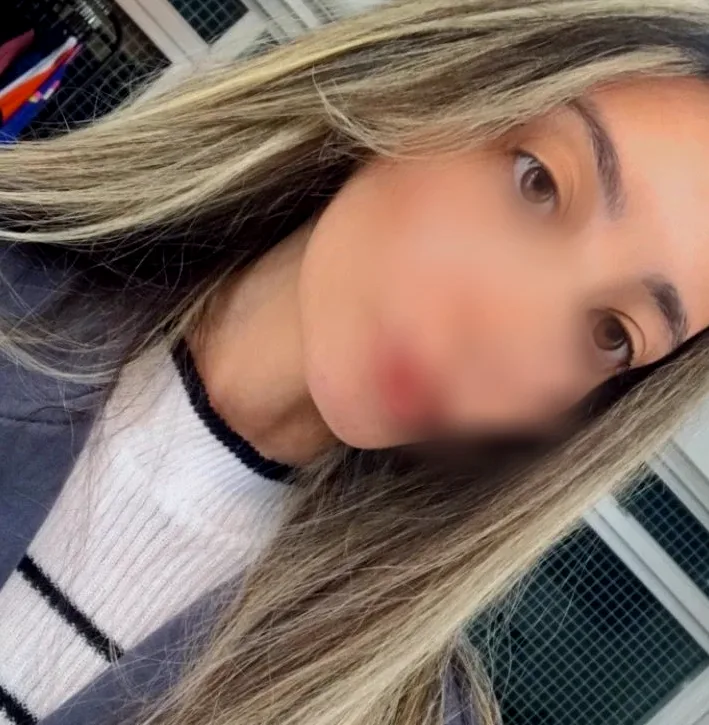 Erin, 20