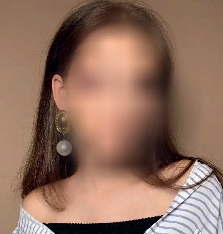 Molly, 21