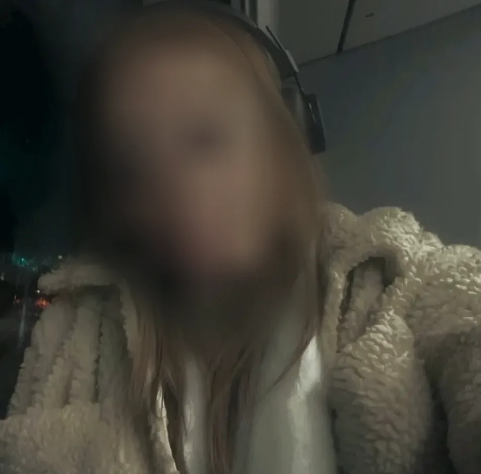 Ola, 23
