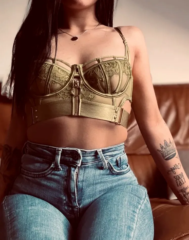 Precious, 24