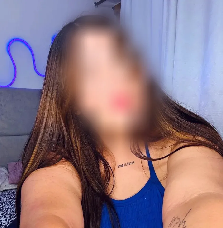 Simran, 23